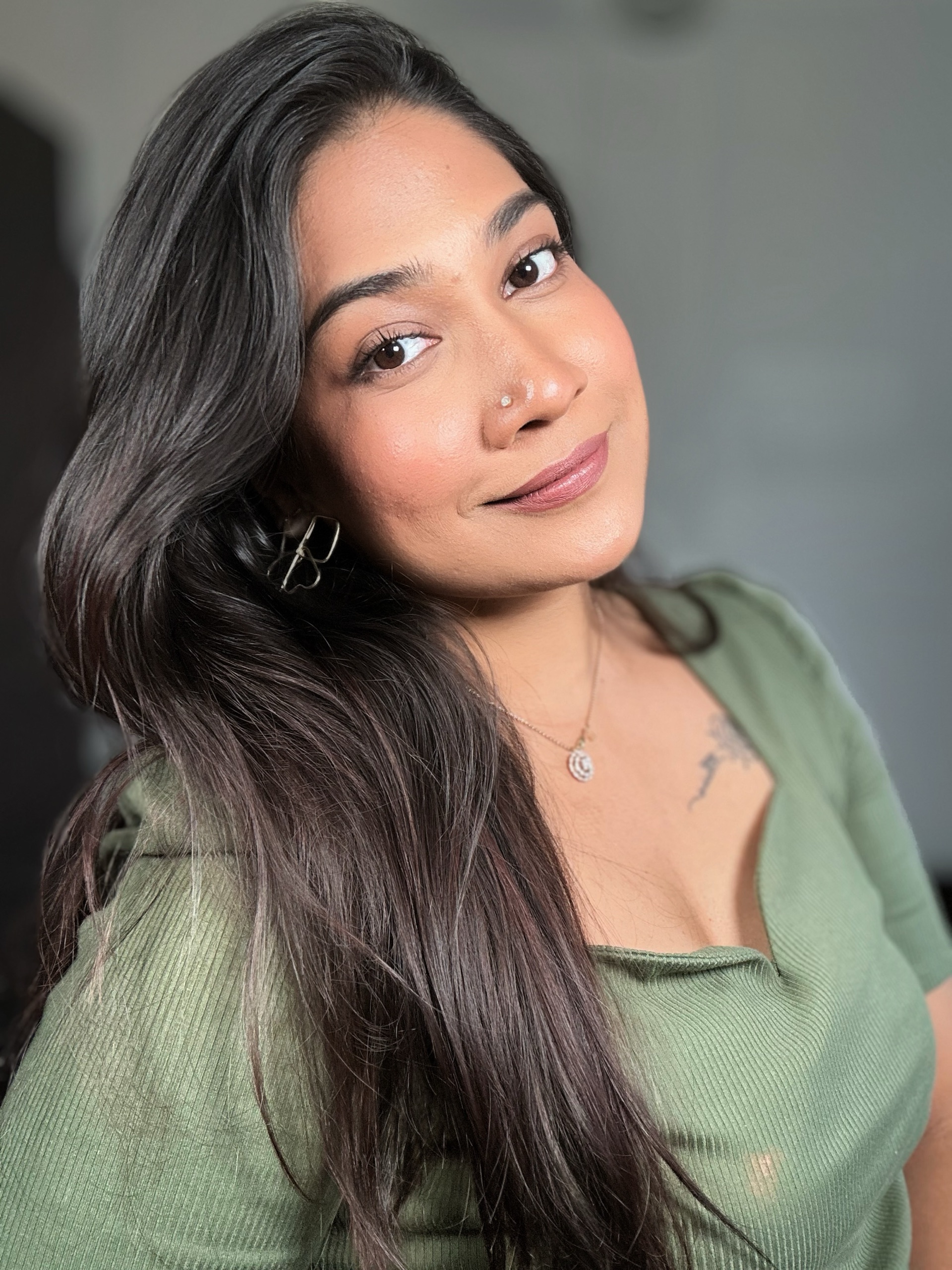 Roshni Ravi, Makeup Artist